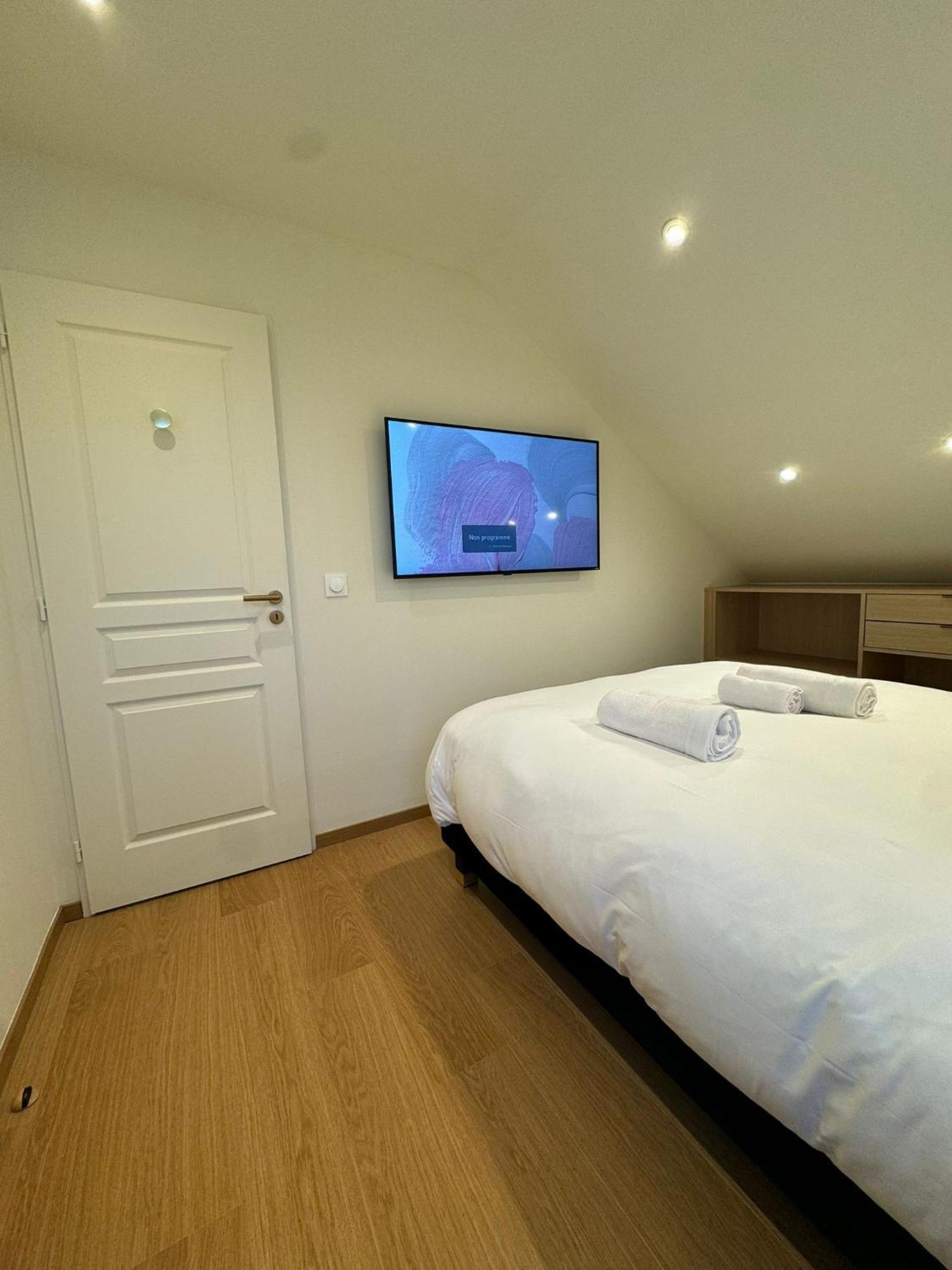 Appartements Confortables Avec Vue Montagne - Residence Villa Belle Fleur Château-Ville-Vieille Exteriér fotografie