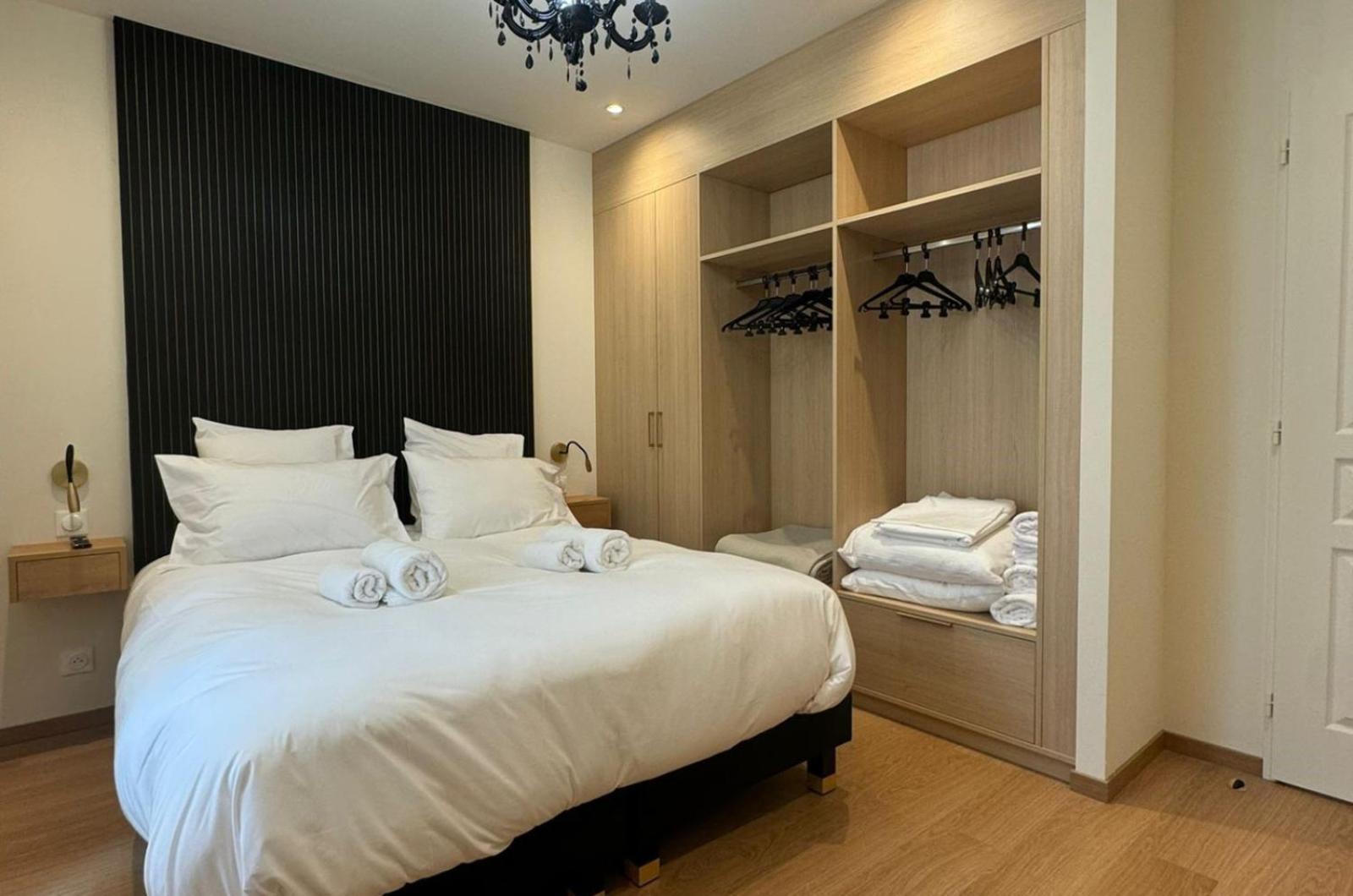 Appartements Confortables Avec Vue Montagne - Residence Villa Belle Fleur Château-Ville-Vieille Exteriér fotografie